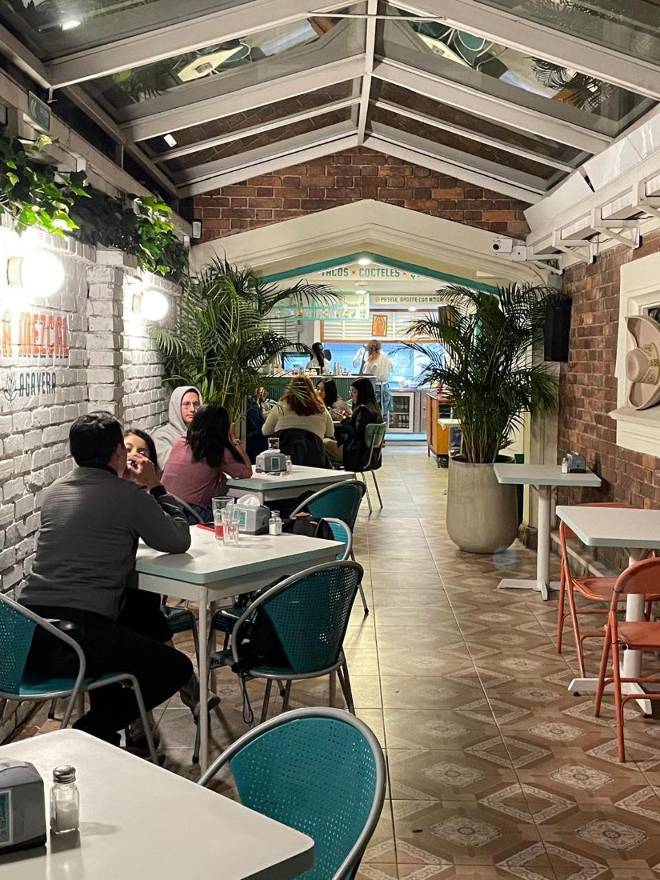Marietta - House Of Social Travellers Hostel Bogota Luaran gambar